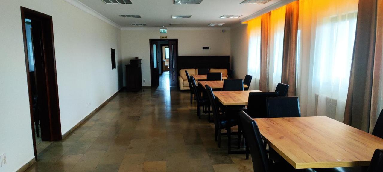 Pensiunea Agroturistica Eden Piatra Fantanele Εξωτερικό φωτογραφία