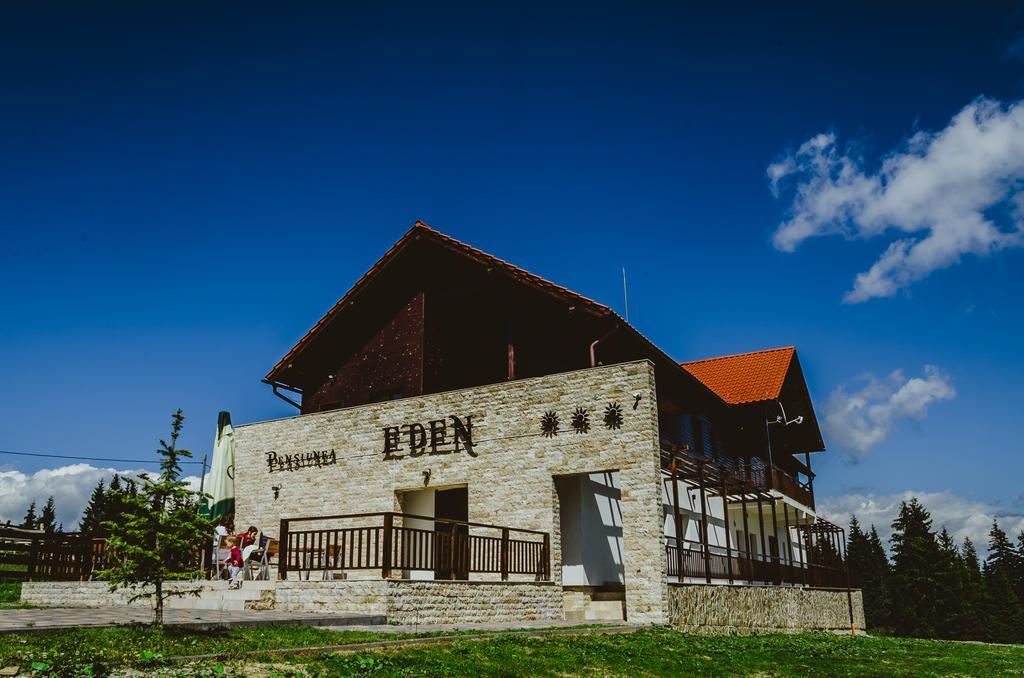 Pensiunea Agroturistica Eden Piatra Fantanele Εξωτερικό φωτογραφία